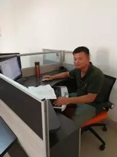共克時艱 學(xué)院開通投融資及法律咨詢服務(wù)，為師生發(fā)展保駕護航